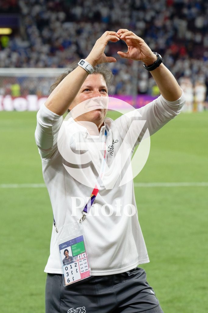 Finland v Switzerland: UEFA Women's EURO 2025 Group A | GENEVA, SWITZERLAND - JULY 10: Melanie Pauli staff of Switzerland celebrates after winning during the UEFA Women's EURO 2025 Group A match between Finland and Switzerland at Stade de Geneve on July 10, 2025 in Geneva, Switzerland. (Photo by Giuseppe Velletri/Sports Press Photo/Getty Images)