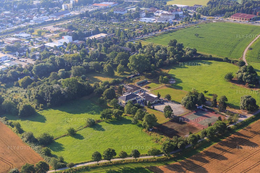 Luftbild: Ristorante Cavallino im Ortsteil Auerbach in Bensheim im Bundesland Hessen in Deutschland. Foto: IMG_091449.jpg vom 07.07.2016 durch Werner Riehm/FLY-FOTO.deCavallino » Italienisches Restaurant in Bensheim