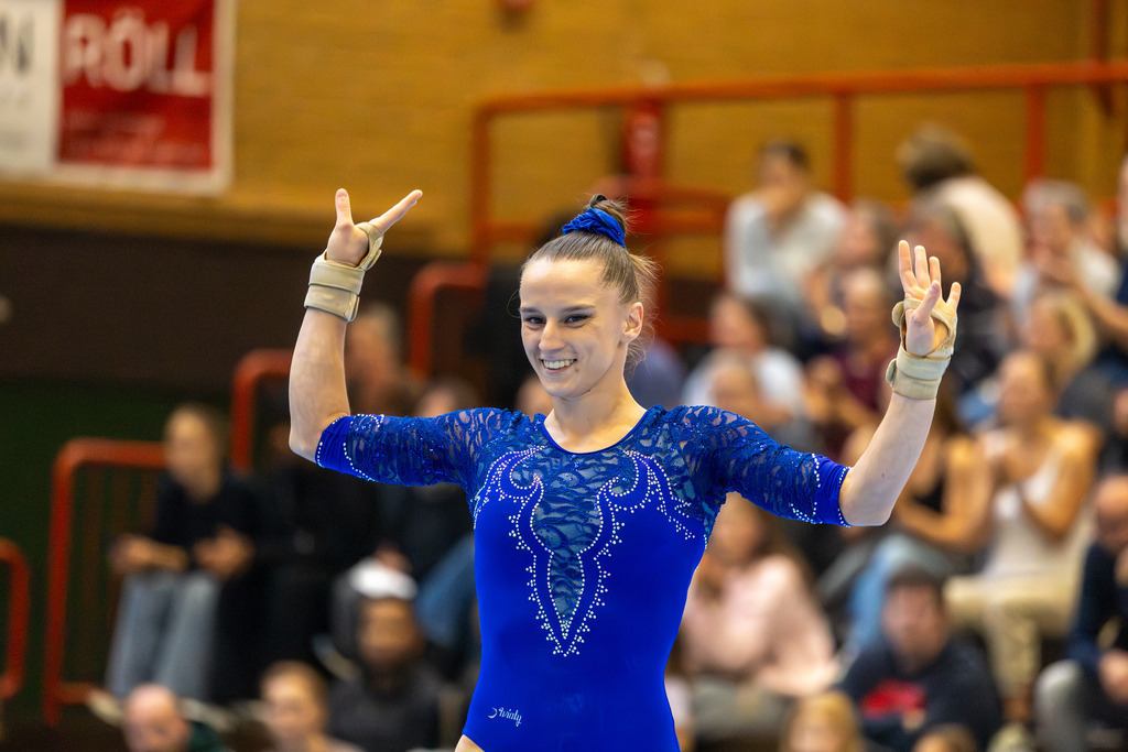 Deutsche Turnliga DTL (Bundesliga) der Frauen, 3. Wettkampftag 2025 in Ketsch***Aliya-Jolie Funk (KTG Hannover) am Boden | Deutsche Turnliga DTL (Bundesliga) der Frauen, 3. Wettkampftag 2025 in Ketsch***Aliya-Jolie Funk (KTG Hannover) am Boden - Realisiert mit Pictrs.com