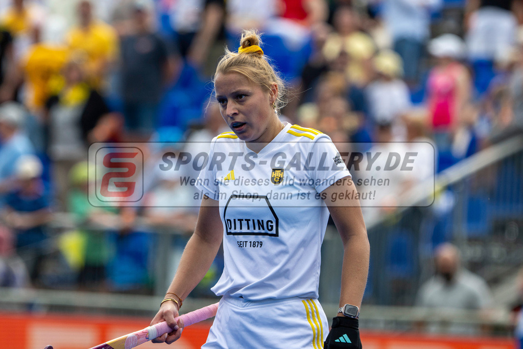 Final4_20250531-1314-Z09_2624 | Krefeld, Deutschland, 31.05.2025:  Feldhockey Final4 2025 – „Deutsche Feldhockey-Meisterschaften 2025“ im Gerd-Wellen-Hockeyanlage am 31.05.2025 in Krefeld, Deutschland. (Foto von Kramhöller/Fehrmann/Kaste)Krefeld, Germany, 31.05.2025: Feldhockey Final4 2025 – „Deutsche Feldhockey-Meisterschaften 2025“ in Gerd-Wellen-Hockeyanlage at 31.05.2025 in Krefeld, Deutschland. (Foto from Kramhöller/Fehrmann/Kaste)