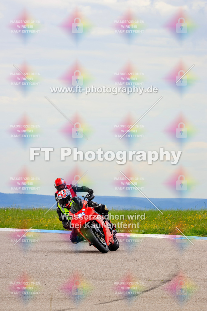 MotoTeam-2996 | Hier findet Ihr Bilder von Touristenfahrten auf der Nürburgring Nordschleife oder von anderen Veranstaltungen die ich besucht habe. Viel Spass beim Durch Schauen 