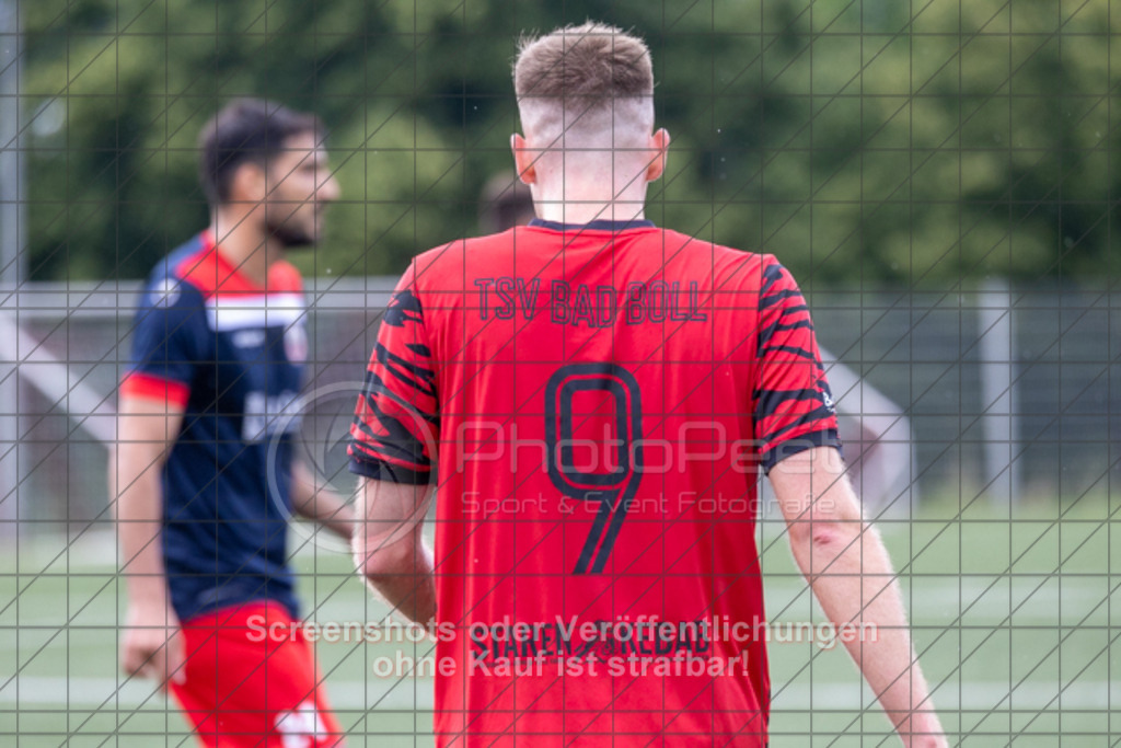 20250726_174055_0055 | #,TSV Bad Boll (rot/schwarz) vs. TSVGG Plattenhardt (blau/rot), Fussball, DB-Regio-WFW-Pokal - wfv, 1.Runde, Saison 2025/2026, Kunstrasenplatz, Erlengarten 37, 73087 Bad Boll, 26.07.2025 - 17:30 Uhr,Foto: PhotoPeet-Sportfotografie/Peter Harich