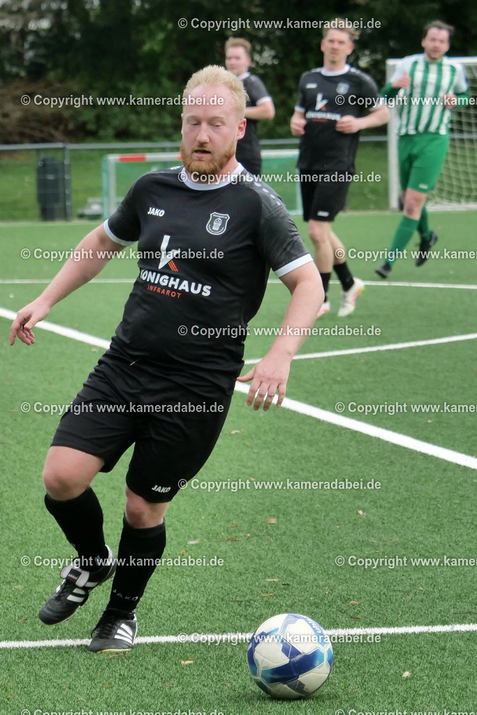 Fußball : Kreisliga A : TV Voerde - Rheingold Emmerich am 29.03.2026  in Voerde. | Fußball : Kreisliga A : TV Voerde - Rheingold Emmerich am 29.03.2026  in Voerde. - Realisiert mit Pictrs.com