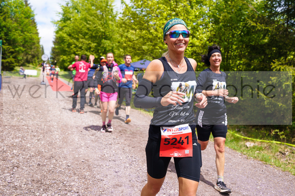 Rennsteiglauf Marathon 2025 | Marathon von Neuhaus/Rwg. nach Schmiedefeld/Rstg. am 17. Mai 2025