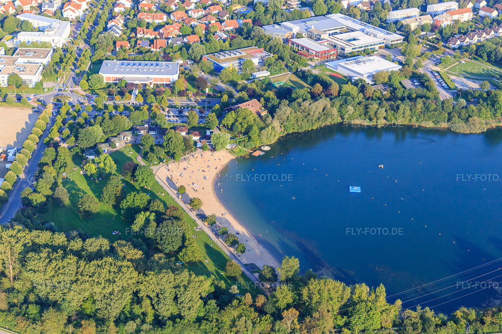 Luftbild: Strand des Badesee Bensheim am Abend in Bensheim im Bundesland Hessen in Deutschland. Foto: IMG_102983.jpg vom 28.08.2017 durch Werner Riehm/FLY-FOTO.deWWW.BASINUS-BAD.DE