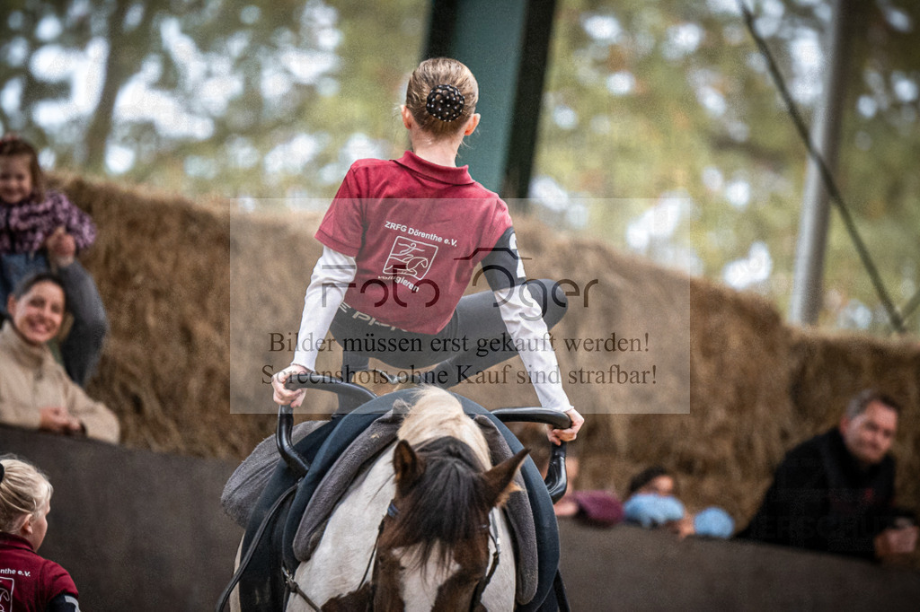 DOS_0309 | Entdecke hochwertige Reitturnierfotos von Foto Oger. Professionell, emotional und authentisch – jetzt Lieblingsmomente im Shop bestellen.Deutschlandweite Turnierfotografie. - Realisiert mit Pictrs.com