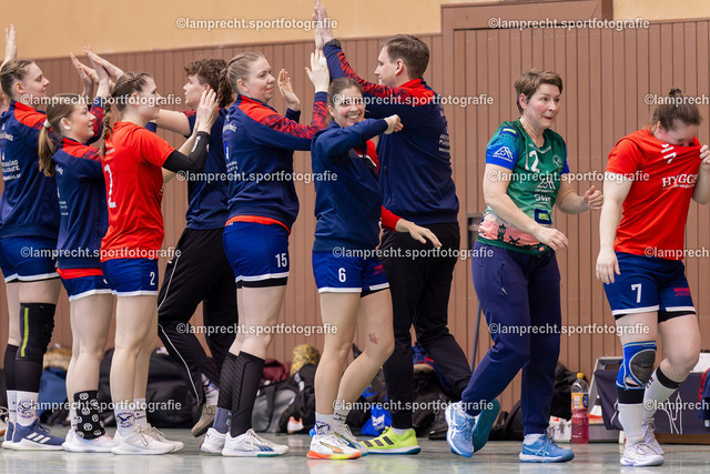 Handball I Damen I Saison 2025-2026 I Verbandsliga Süd I 15. Spieltag I HSG Kalkberg 06 - HSG Holsteinische Schweiz 043 | Lena Brönstrup (6, HSG Holsteinische Schweiz) - Realisiert mit Pictrs.com