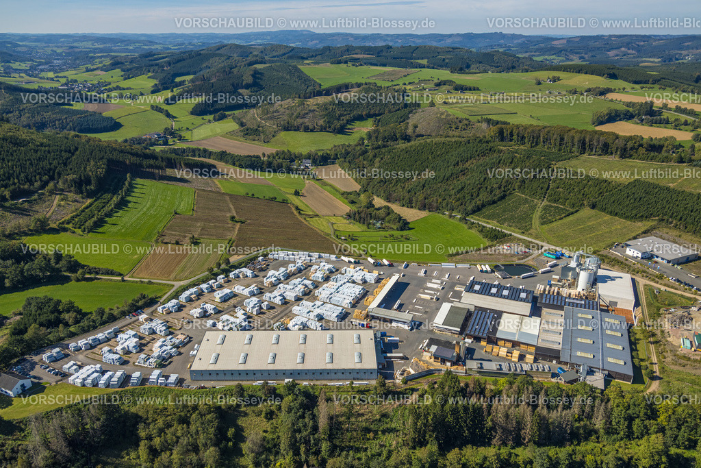 Lennestadt230909833Oedingen | Luftbild, Industriegebiet Sauerlandkaserne, Josef Schmelter GmbH Sägewerk, Wiesen und Felder und Hügellandschaft, Oedingen, Lennestadt, Sauerland, Nordrhein-Westfalen, Deutschland