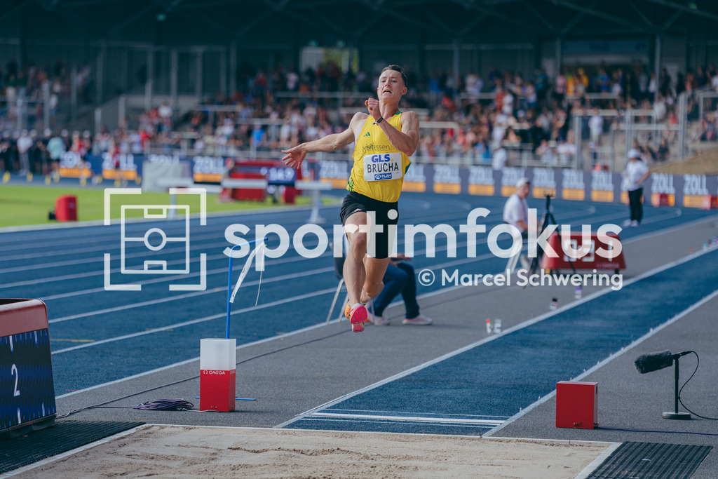 Deutsche Meisterschaften der Frauen und Männer 2026 | Kevin Brucha, TLV Germania Überruhr, WeitsprungDeutsche Meisterschaften der Frauen und Männer 2026, Lohrheidestadion Bochum-Wattenscheid, 25.07.2026. Foto: Marcel Schwering / sportimfokus - Realisiert mit Pictrs.com
