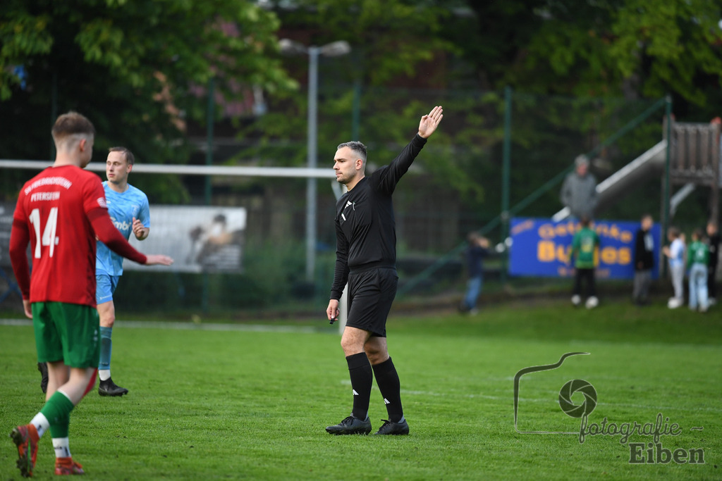 BV Bockhorn-SG FriPe | Relegation zur Kreisliga; BV Bockhorn (blau)-SG FriPe (rot) am 05.06.2025 in Oldenburg/Ofenerdiek (Lagerstraße), Photo: Philip Eiben 2025 - Realisiert mit Pictrs.com