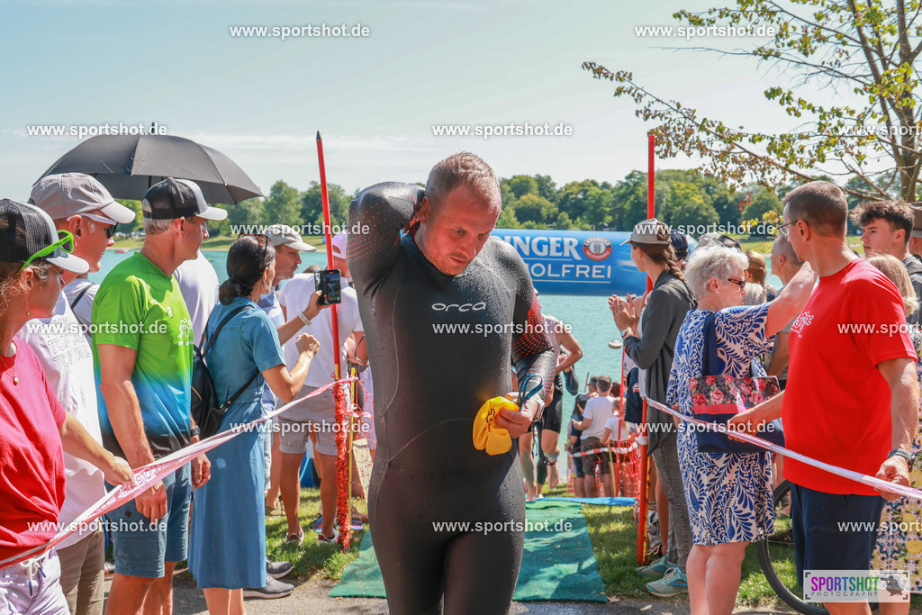 AR7_9148 | Karlsfeld Triathlon 2025 #karlsfeldtriathlon #karlsfeldtriathlon2025  #karlsfeldrace  #yourpictrs #triathlon_karlsfeld #tsveintrachtkarlsfeld #sportshot_your_pictrs @Sportshotphotography @Triathlon Karlsfeld - TSV Eintracht Karlsfeld Triathlon Copyright: www.sportshot.de