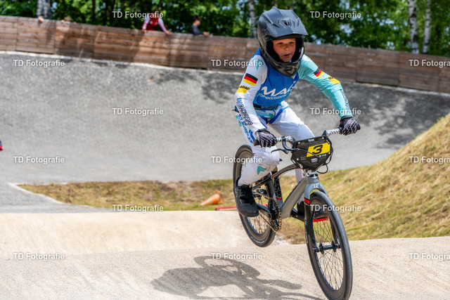 BayBMX2026-05373 | Fotogalerie von Thomas Dettweiler mit Eventbildern und lizenzfreien Fotos. Perfekt als Wandbild, für Büro, Website oder private Nutzung. - Realisiert mit Pictrs.com