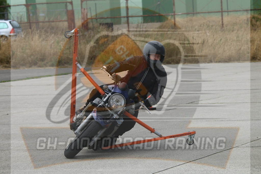 IMG_3498 | gh-motorradtraining-foto.de - Realisiert mit Pictrs.com