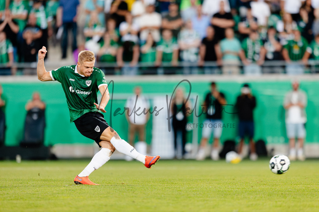 DFB-Pokal 2025/2026, 1. Runde: SC Preußen Münster - Hertha BSC Berlin | Münster, 18.08.2025: DFB-Pokal 2025/2026, 1. Runde, SC Preußen Münster gegen Hertha BSC Berlin im LVM-Preußenstadion in Münster.(Foto: sportfotografie.ms | Markus Paletta) - Realisiert mit Pictrs.com