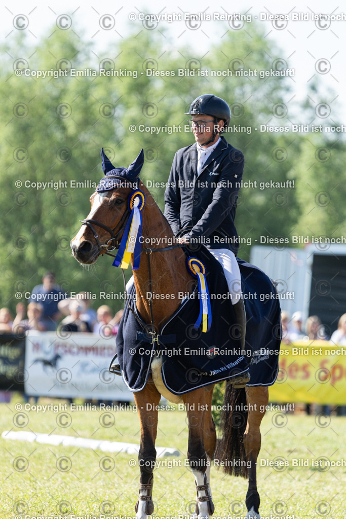 CL5A1136 | Emilia Reinking Fotografie - Realisiert mit Pictrs.com