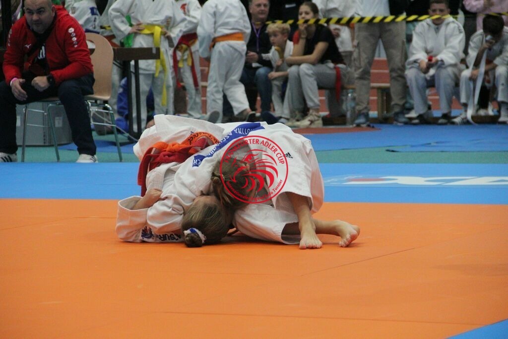 IMG_3047 | Fotos vom Adler Cup - Pictures from Adler Cup

Hier findet Ihr alle Eindrücke und großen Momente der Adler Cup Wochenenden. Here you will find all impressions and great moments of the Adler Cup weekends. - Realisiert mit Pictrs.com