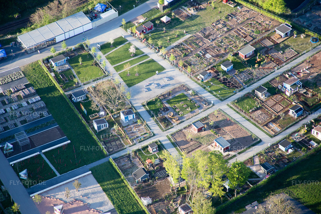Luftbild: Landesgartenschau 2015 in Landau in der Pfalz im Bundesland Rheinland-Pfalz in Deutschland. Foto: IMG_077430.jpg vom 21.04.2015 durch Werner Riehm/FLY-FOTO.de