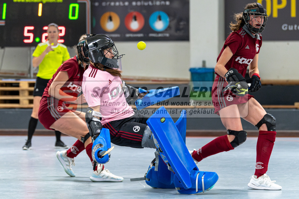 SM_2025-01-18_wD5_-80 | 1.Bundesliga Hallenhockey  VF (W) DCadA - MSC / 7:4 (2:2)