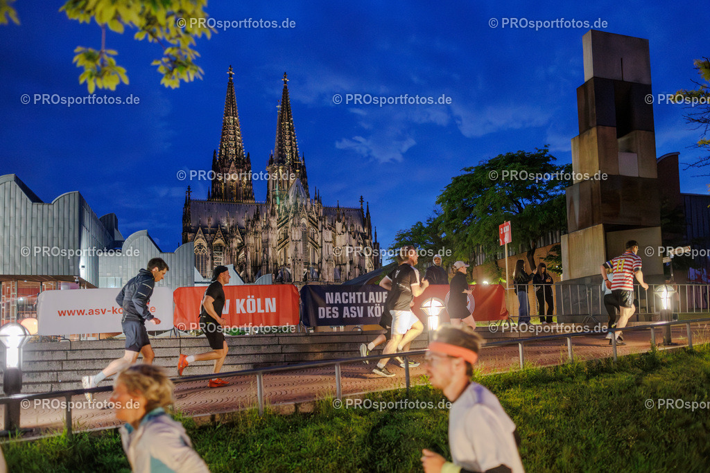 23. Nachtlauf des ASV Koeln; Koeln, 13.05.26 | Impressionen vom 23. Nachtlauf des ASV Koeln am 13.05.26 in der  von Koeln (Deutschland). Foto: BEAUTIFUL SPORTS/Bernd Hoffmann