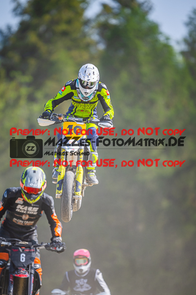 MaZZes_FotoMatrix_230528_0748 | S1+S2