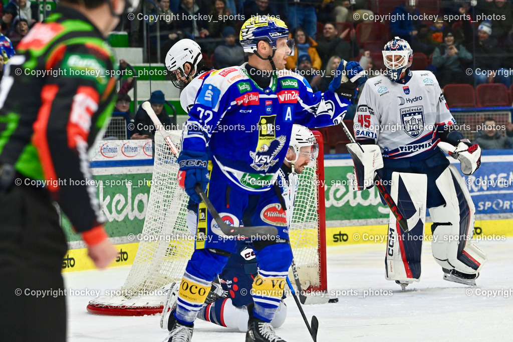 EC IDM Wärmepumpen VSV vs. Hydro Fehervar AV 19 | Jubel #72 John Hughes EC VSV, #45 Rasmus Reijola Hydro Fehervar, EC IDM Wärmepumpen VSV vs. Hydro Fehervar AV 19, EC IDM Wärmepumpen VSV vs. Hydro Fehervar AV 19  am 17.01.2026 in Villach (Stadthalle Villach), Austria, (Photo by Bernd Stefan)