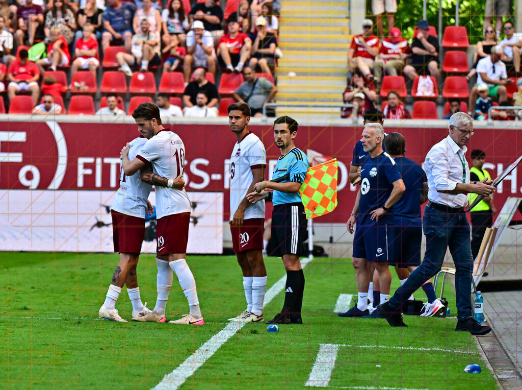 OFC vs Bayer 04 Leverkusen 25.07.2026 (126 von 195) | professionelle Sport- und Eventfotografie von Tomafocus – dynamische Bilder, emotionale Momente und hochwertige Aufnahmen für jeden Anlass. - Realisiert mit Pictrs.com