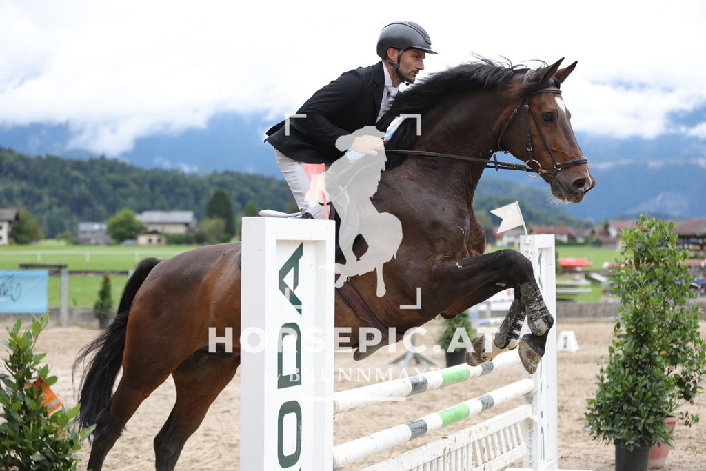 0P6A2406 | Willkommen bei Brunnmayr - Design & Fotografie – Ihrem Spezialisten für Reitturniere und Pferdeveranstaltungen in Oberösterreich, Salzburg und Bayern! Seit über 17 Jahren sind wir leidenschaftlich dabei.