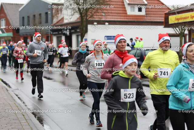 WMLA1270 | Bildershop "Sportfotograf-Oldenburg" mit Fotos von Sportevents in Oldenburg und Umzu. - Realisiert mit Pictrs.com