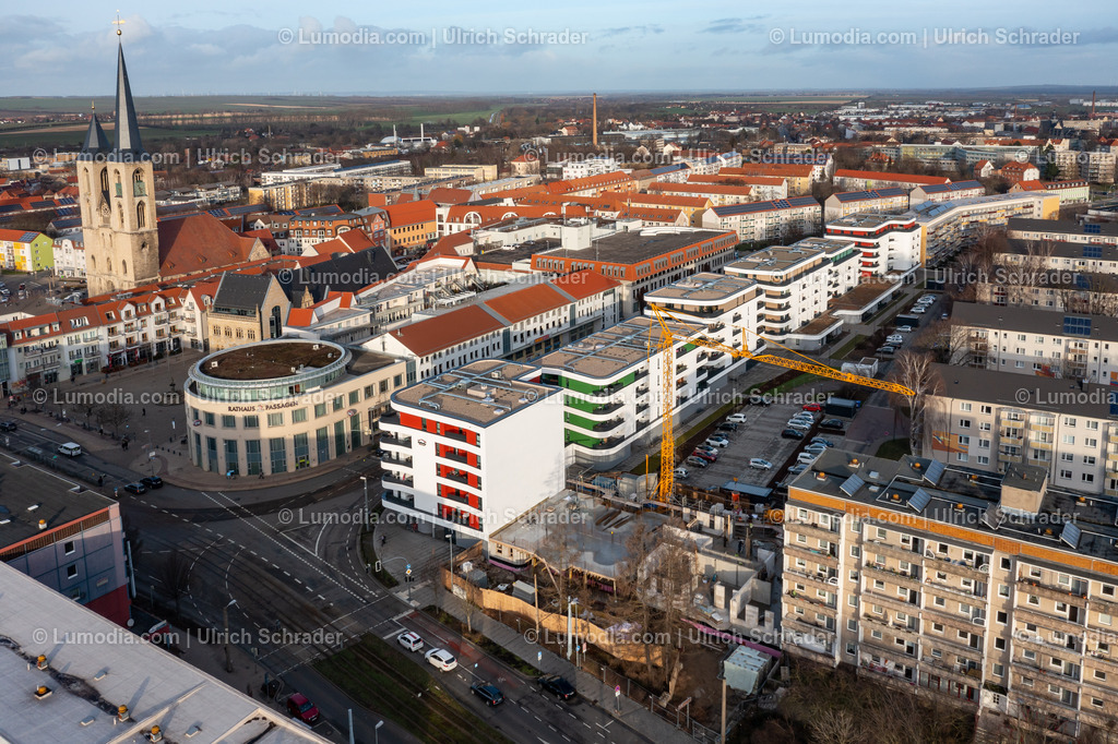 10049-51487 - Lindenhofterrassen in Halberstadt | Stockfoto und Bilderpool mit Bildmaterial aus Deutschland, dem Harz, Halberstadt, Quedlinburg, Wernigerode und weltweit. Qualitativ hochwertige und professionelle Fotos anschauen und kaufen. - Realisiert mit Pictrs.com