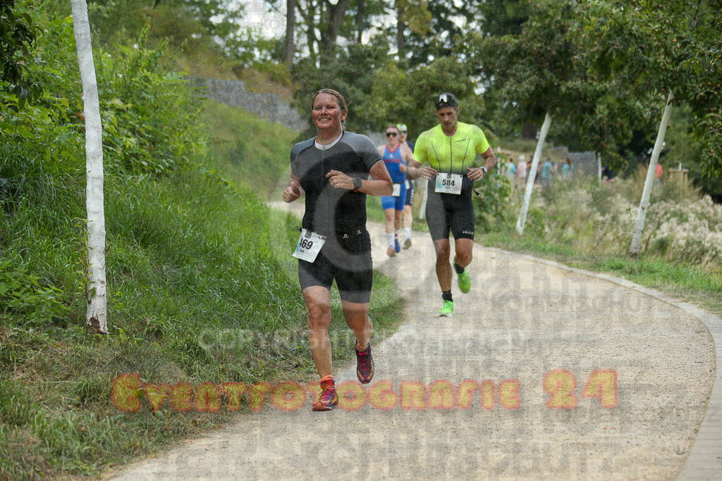 250824_1405_EX1_4900 | Sportfotografie im Rhein-Sieg Kreis, Köln, Bonn, NRW, Rheinland Pfalz, Hessen, etc. Unser Tätigkeitsfeld umfasst den Laufsport vom Volkslauf über den Marathon, Duathlon, Triathon bis zum Ultralauf wie Kölnpfad Ultra oder Schindertrail.