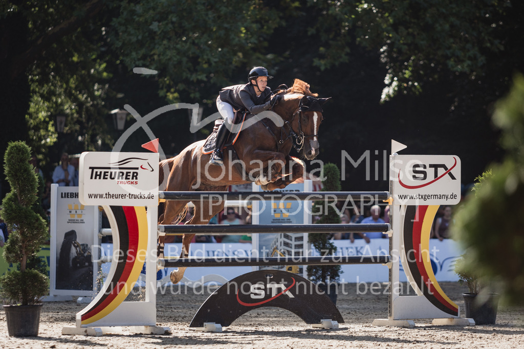 230910_OWLCh_GroßerPreis-667 | Deine schönsten Turniermomente als professionelle Fotos! Entdecke hochwertige Pferdesport-Fotografie im Online-Shop. Jetzt Fotos finden & bestellen!