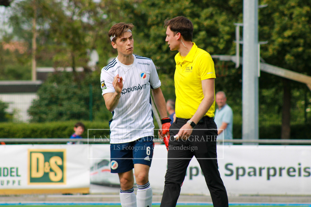 BUNDESLIGA HERREN VF2 MHC-CHTC 20.05.2023-041 | lanaschraderfotografie - Realisiert mit Pictrs.com