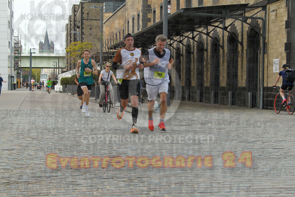 250920_1516_EV4_8326 | Sportfotografie im Rhein-Sieg Kreis, Köln, Bonn, NRW, Rheinland Pfalz, Hessen, etc. Unser Tätigkeitsfeld umfasst den Laufsport vom Volkslauf über den Marathon, Duathlon, Triathon bis zum Ultralauf wie Kölnpfad Ultra oder Schindertrail.
