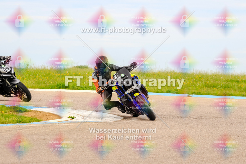 MotoTeam-2690 | Hier findet Ihr Bilder von Touristenfahrten auf der Nürburgring Nordschleife oder von anderen Veranstaltungen die ich besucht habe. Viel Spass beim Durch Schauen 