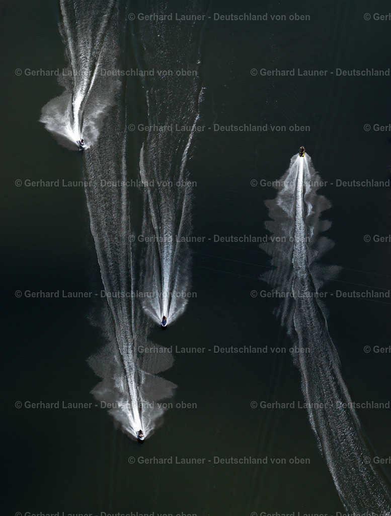 3197351 | Motorbootrennen auf der Mosel bei Bruttig
