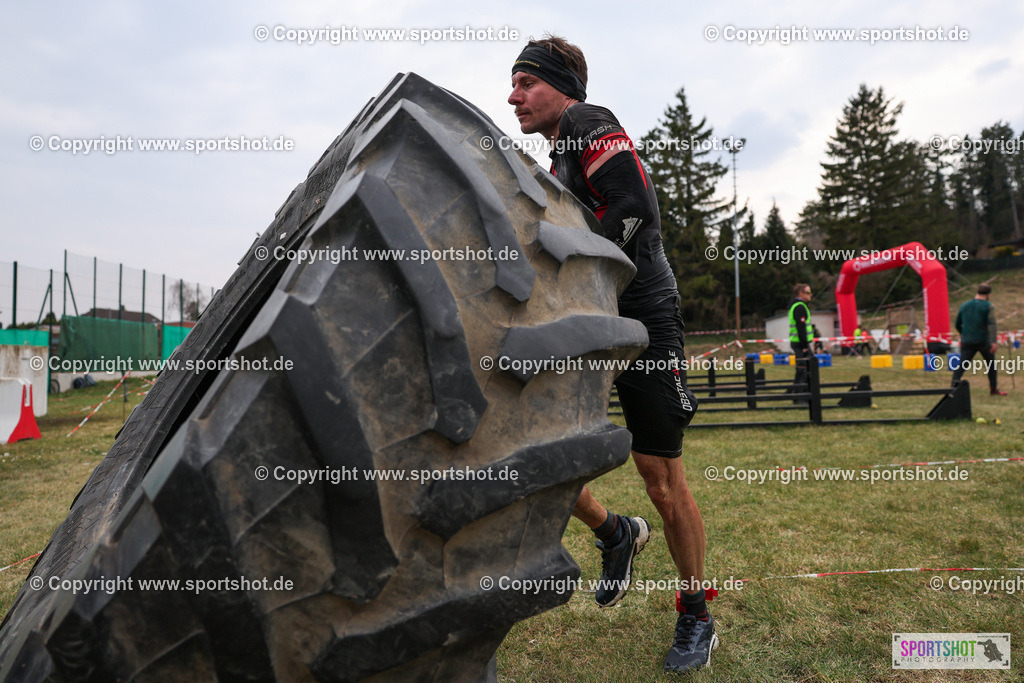 LUR_5367 | Rund um das Thema Sport-Event-Fotografie & individuelle Teilnehmerfotos. Jeder Teilnehmer wird fotografiert.