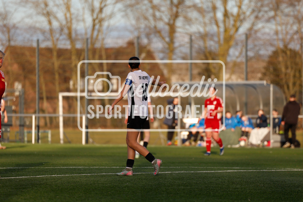 Fußball I Frauen I Saison 2025-2026 I AOK NFV Pokal I SV Meppen 1912 e.v. U20 2 - SpVg Aurich I 01.03.2026-72 | Emma Kobytzki (18, SV Meppen 1912 e.v.) - Realisiert mit Pictrs.com