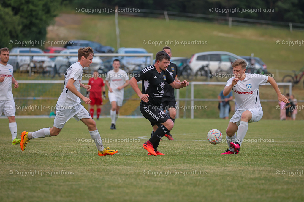 BQ3I7268 | 06.06.2023; Relegation zur Kreisoberliga West; Rasenplatz Niederweidbach; SG Aartal - TSF Heuchelheim II; Ergebnis 0:2 (0:0)