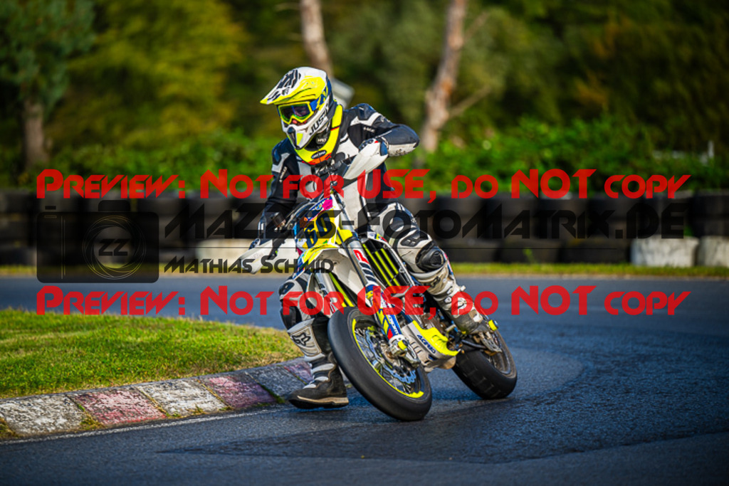 MaZZes_FotoMatrix_230916_8875 | S4