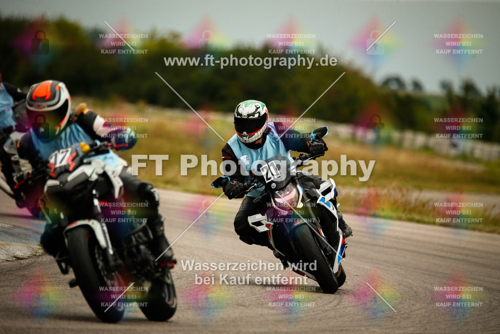 _MOT6816 | Hier findet Ihr Bilder von Touristenfahrten auf der Nürburgring Nordschleife oder von anderen Veranstaltungen die ich besucht habe. Viel Spass beim Durch Schauen 