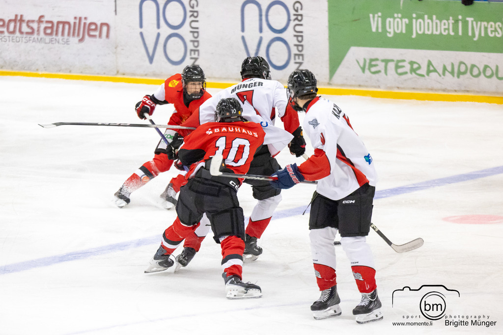 Tyresö Hanviken Hockey vs IFK Täby HC_570A0788 | Preseason U18 Regional Herr Östra - Realisiert mit Pictrs.com