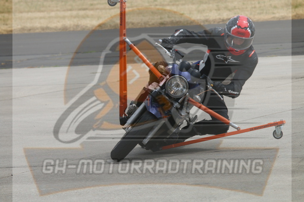 IMG_3250 | gh-motorradtraining-foto.de - Realisiert mit Pictrs.com