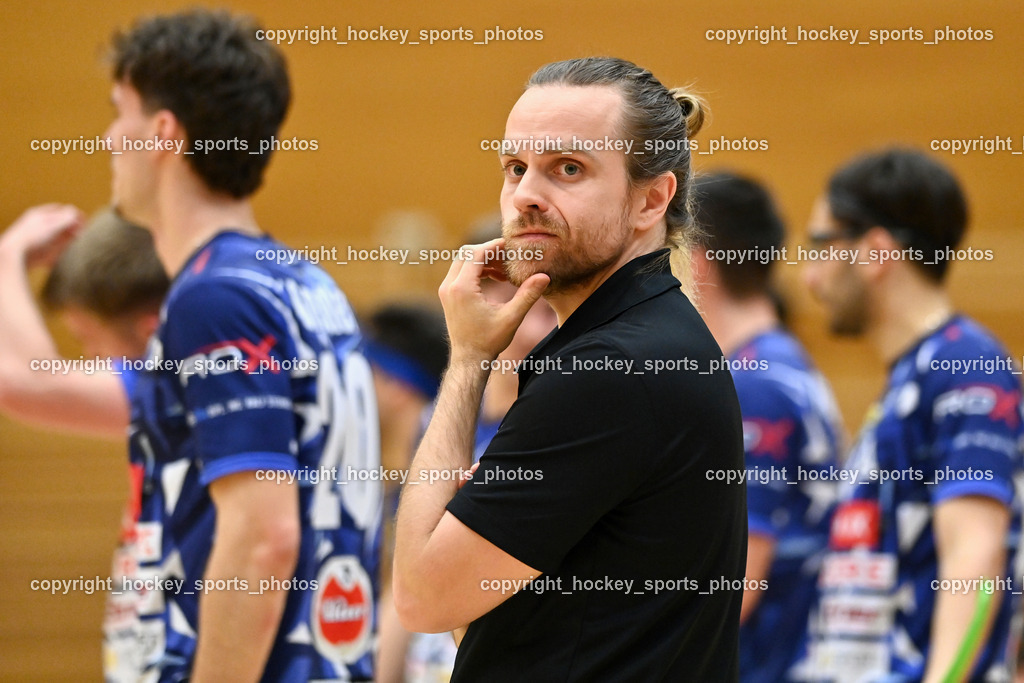 VSV Unihockey vs. KAC Floorball | Headcoach VSV Unihockey Sami Aalto, VSV Unihockey vs. KAC Floorball, VSV Unihockey vs. KAC Floorball am 28.03.2026 in Villach (Ballspielhalle St. Martin), Austria, (Photo by Bernd Stefan)