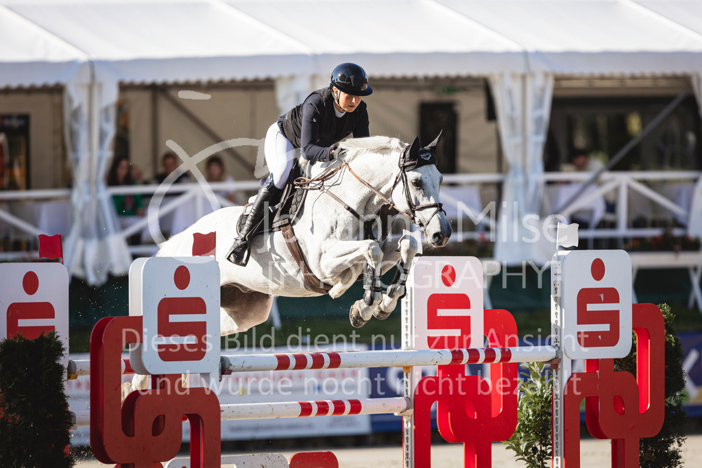 240714_BHO_M1-Spr-130 | Deine schönsten Turniermomente als professionelle Fotos! Entdecke hochwertige Pferdesport-Fotografie im Online-Shop. Jetzt Fotos finden & bestellen!