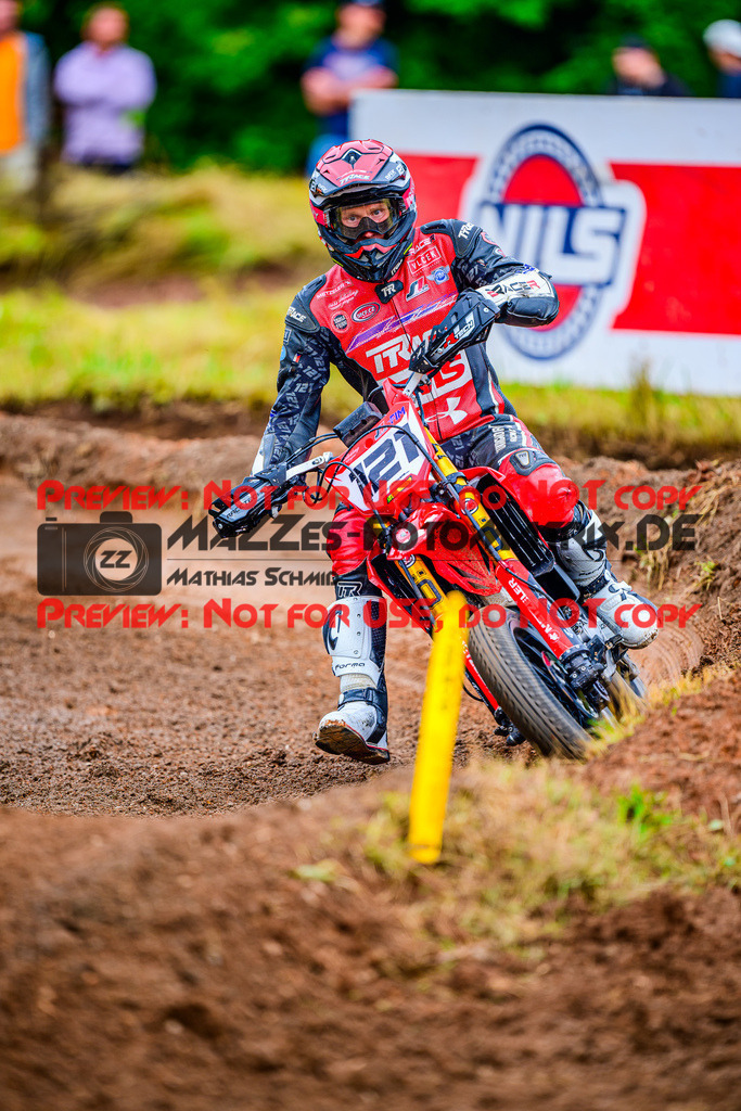 MaZZes_FotoMatrix_240818_6007705_8169 | S1