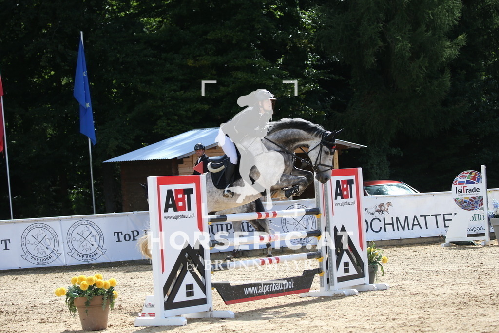 DL2Q3208 | Willkommen bei Brunnmayr - Design & Fotografie – Ihrem Spezialisten für Reitturniere und Pferdeveranstaltungen in Oberösterreich, Salzburg und Bayern! Seit über 17 Jahren sind wir leidenschaftlich dabei.