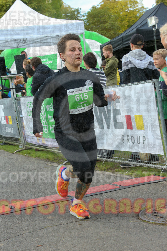 220925_1332_EX1_1273 | Sportfotografie im Rhein-Sieg Kreis, Köln, Bonn, NRW, Rheinland Pfalz, Hessen, etc. Unser Tätigkeitsfeld umfasst den Laufsport vom Volkslauf über den Marathon, Duathlon, Triathon bis zum Ultralauf wie Kölnpfad Ultra oder Schindertrail.