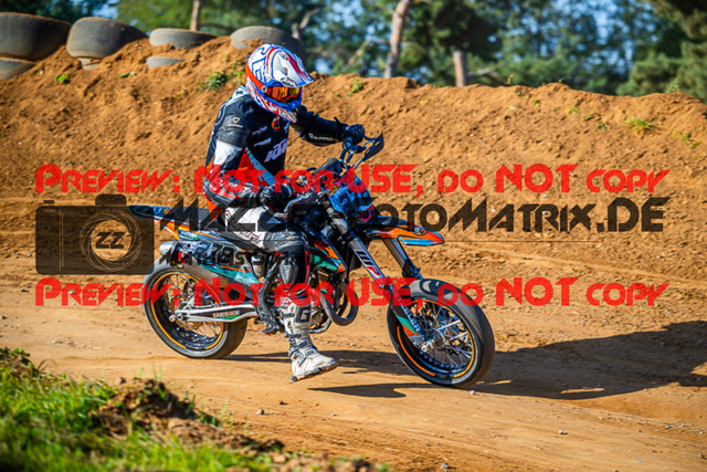 MaZZes_FotoMatrix_230917_0512 | S4