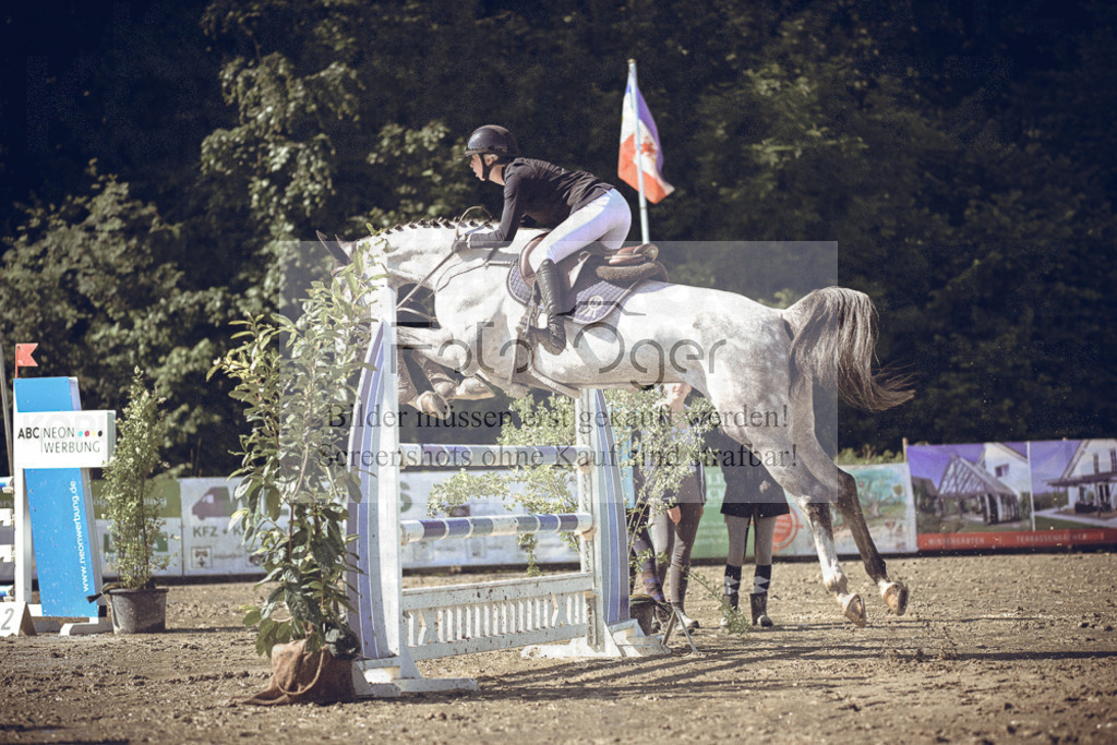 20240530-DOS_0636 | Entdecke hochwertige Reitturnierfotos von Foto Oger. Professionell, emotional und authentisch – jetzt Lieblingsmomente im Shop bestellen.Deutschlandweite Turnierfotografie. - Realisiert mit Pictrs.com