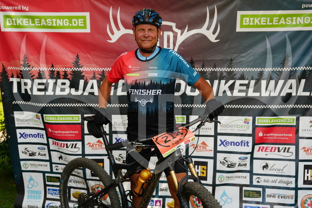 FC605678 | Fotogalerie der Treibjagd im Dunkelwald - Dein MTB Etappenrennen im Erzgebirge - Realisiert mit Pictrs.com
